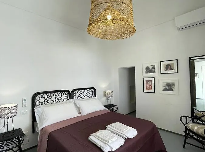 بيت للعطل Le Casuzze Ammare فافينانا