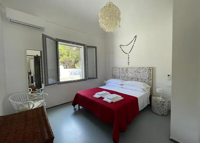 بيت للعطل Le Casuzze Ammare فافينانا